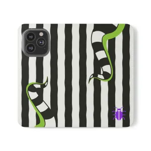 Beetlejuce & Sandworm Street Style | Horror Freak Flip Wallet Phone Case