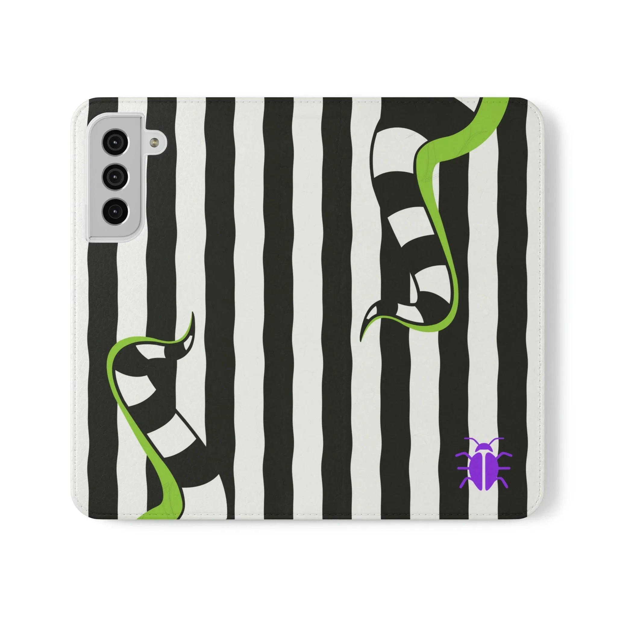 Beetlejuce & Sandworm Street Style | Horror Freak Flip Wallet Phone Case