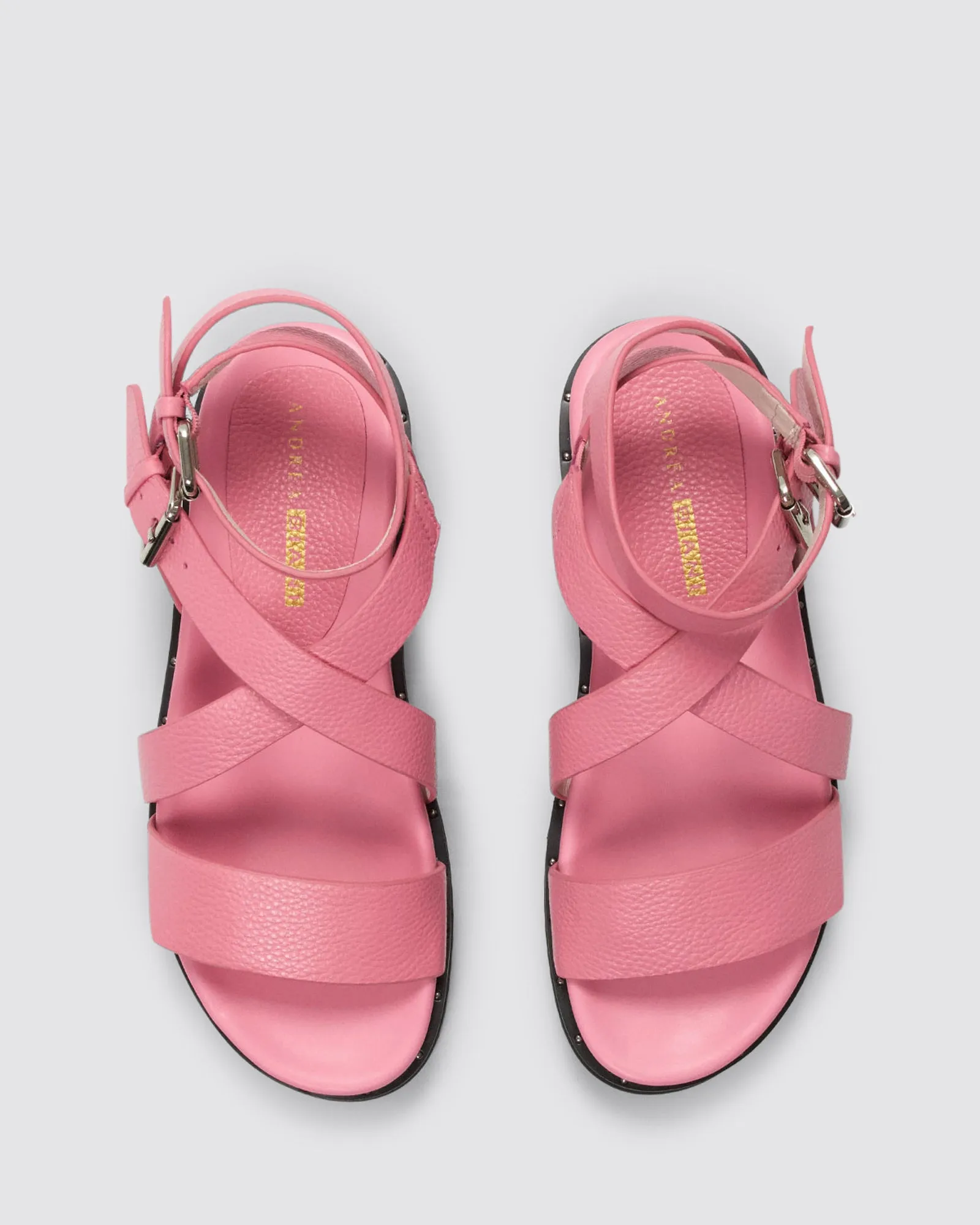 GLOBE SANDALS PINK