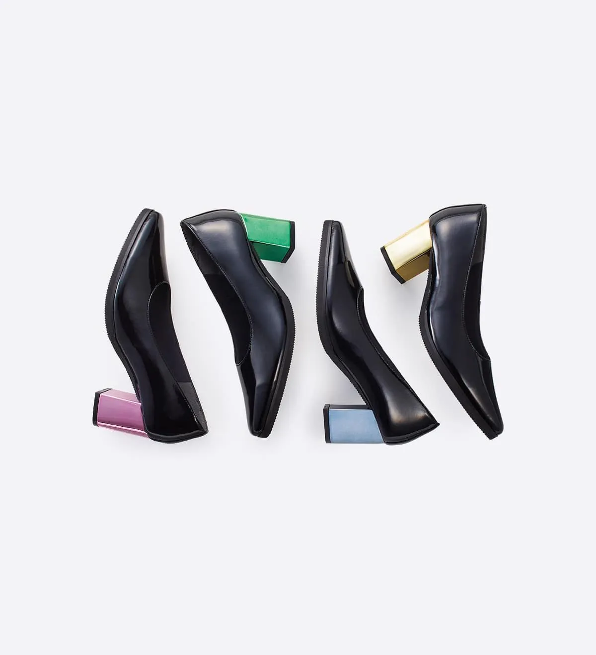 Pointed mirror heel pumps