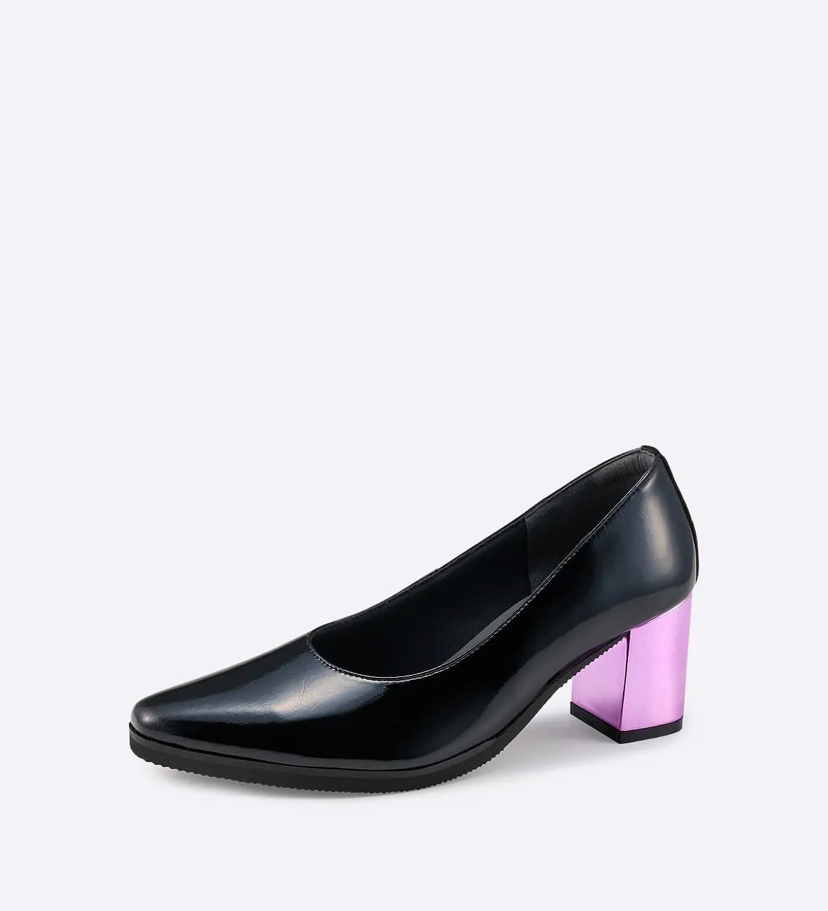 Pointed mirror heel pumps