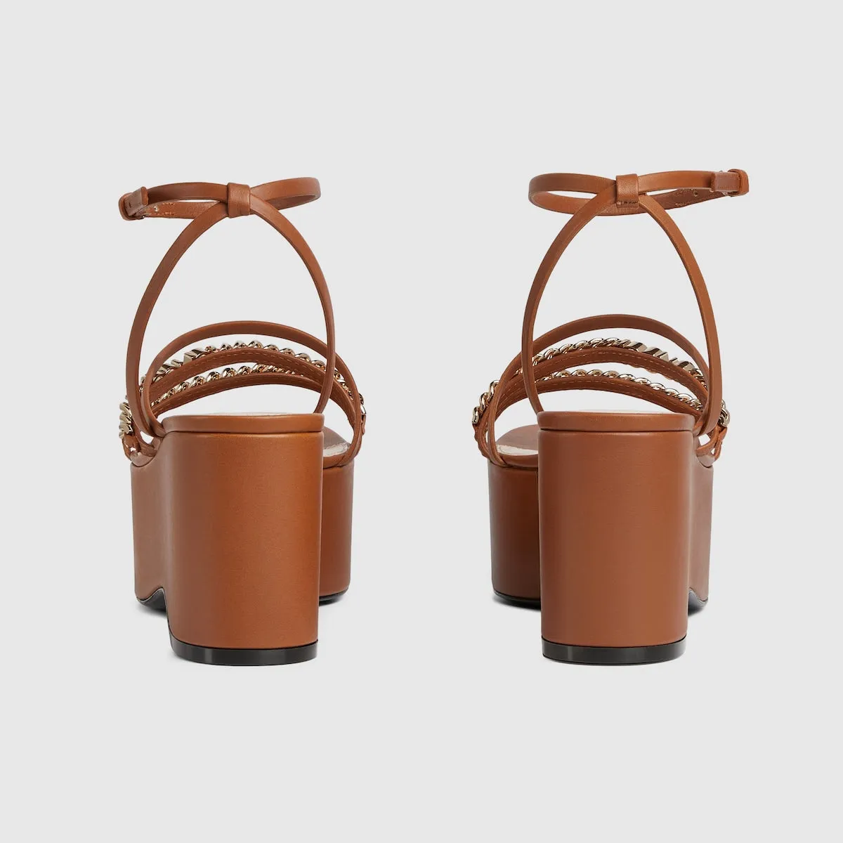 Signoria flatform sandal
