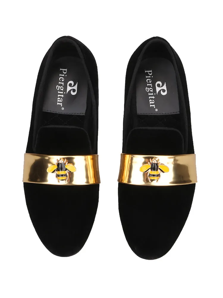 Spring and summer new men's handmade loafers patent leather gold belt small bee buckle European and American trendy slip-on banquet shoes for men