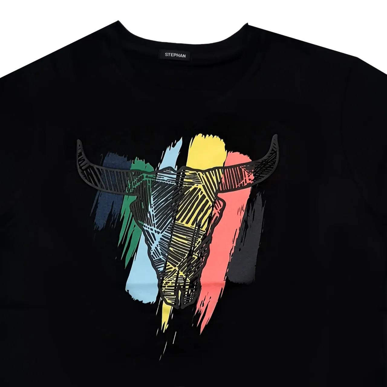 Stephan Kings Nkuni Horn Zulu Paint Black T shirt